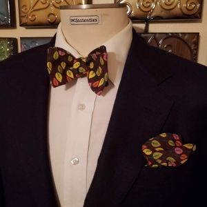 Bowtie & pocket square